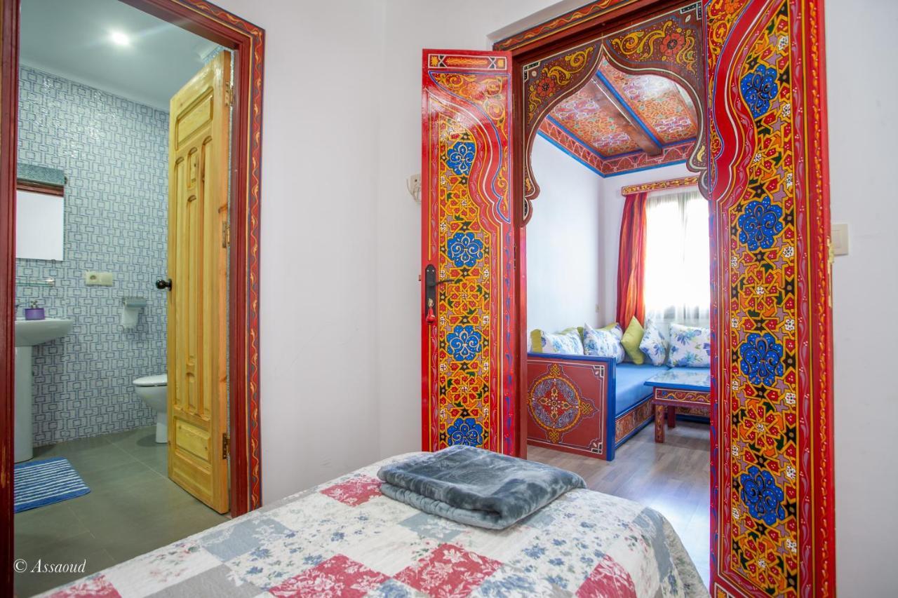 Guest House Yasmina 셰프샤우엔 외부 사진